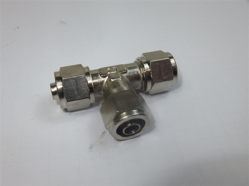 Port T 1/4 -10 mm pour le cylindre hydraulique transparente flexible hydraulique RP-8504AY