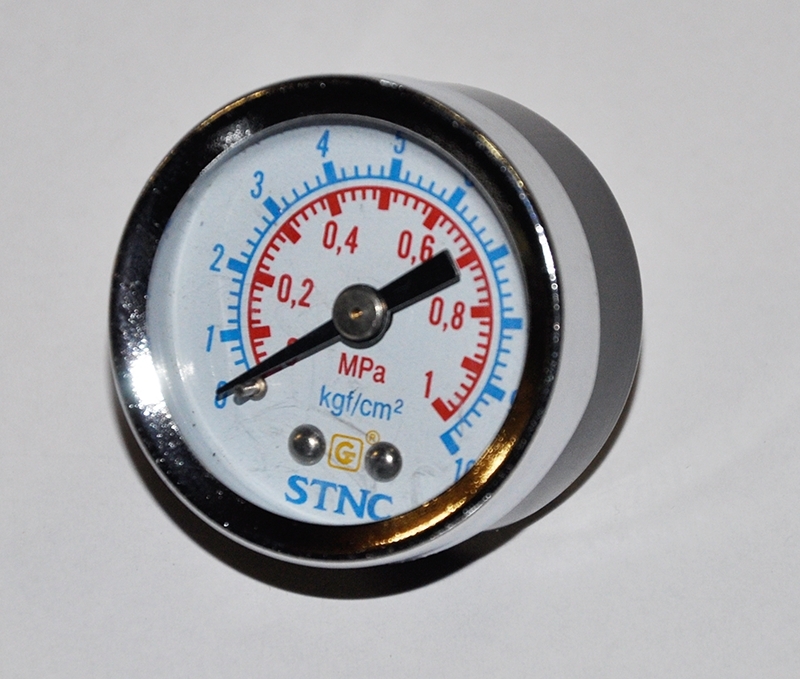 Maintenance unit pressure gauge pressure regulator for...