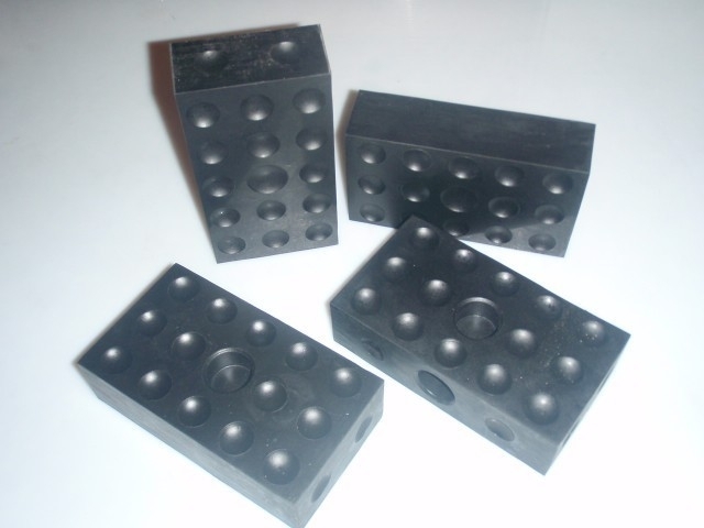 SET 4 Pcs Solid Rubber Lift Block Pad 5,5 x 4,4 x0,8 RUBBER SPACER MADE  ITALY