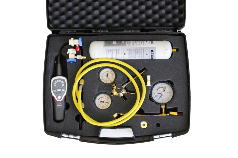 Leak seeking kit with leak detector H2 bottle and fittings for R134A R1234yf