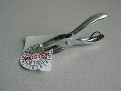 Punching pliers for &sect;57a sticker