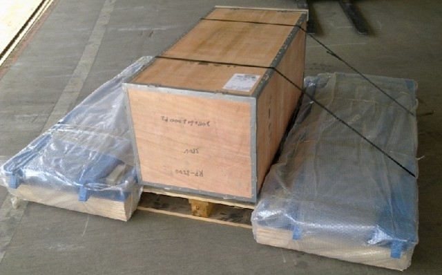 Special packaging for lift RP-R-8500P